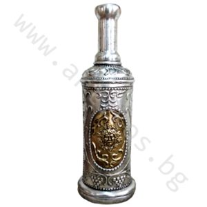 Handmade molding for a bottle of wine